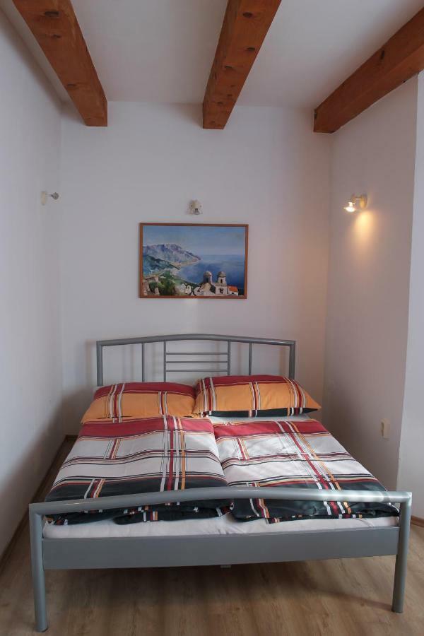 Cottage Near Slovakiaring Mihalfai Majer Buitenkant foto